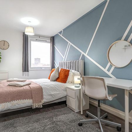 Jkg Property Solutions Presents Cosy City Apartment โคเวนทรี ภายนอก รูปภาพ