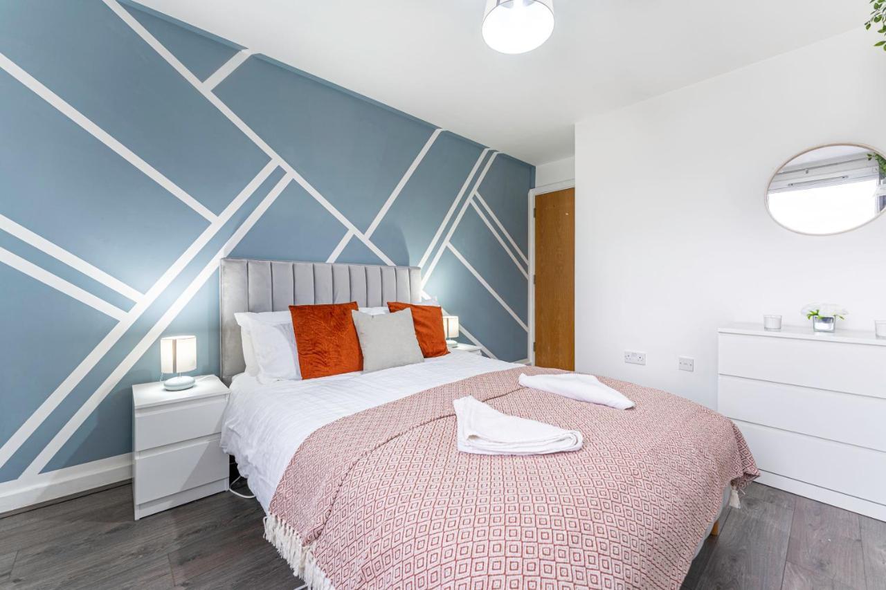 Jkg Property Solutions Presents Cosy City Apartment โคเวนทรี ภายนอก รูปภาพ