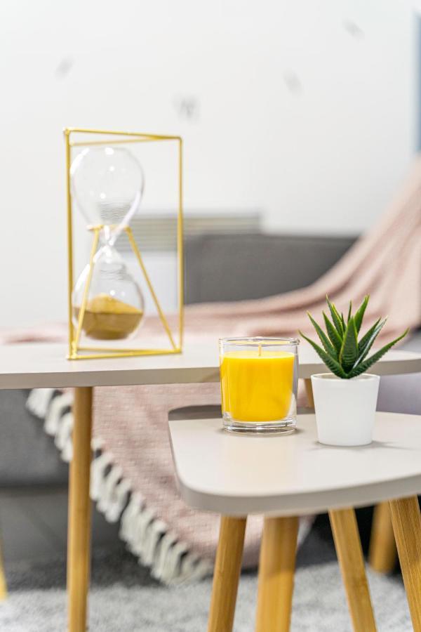 Jkg Property Solutions Presents Cosy City Apartment โคเวนทรี ภายนอก รูปภาพ